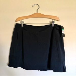 ✨SALE 2/$20 NWT Nike Dri-FIT Training Skirt